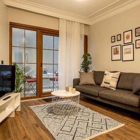 شقة Spacious And Comfy 2Br In The Heart Of Cihangir اسطنبول المظهر الخارجي الصورة