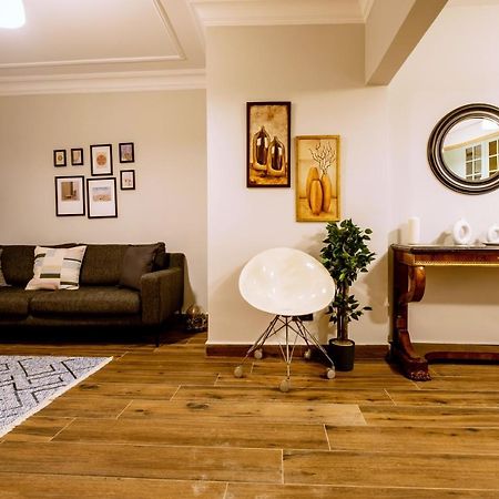 شقة Spacious And Comfy 2Br In The Heart Of Cihangir اسطنبول المظهر الخارجي الصورة