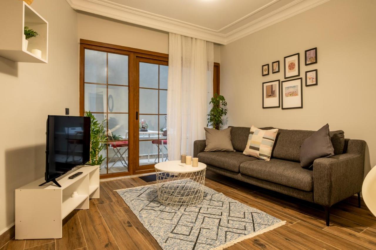 شقة Spacious And Comfy 2Br In The Heart Of Cihangir اسطنبول المظهر الخارجي الصورة